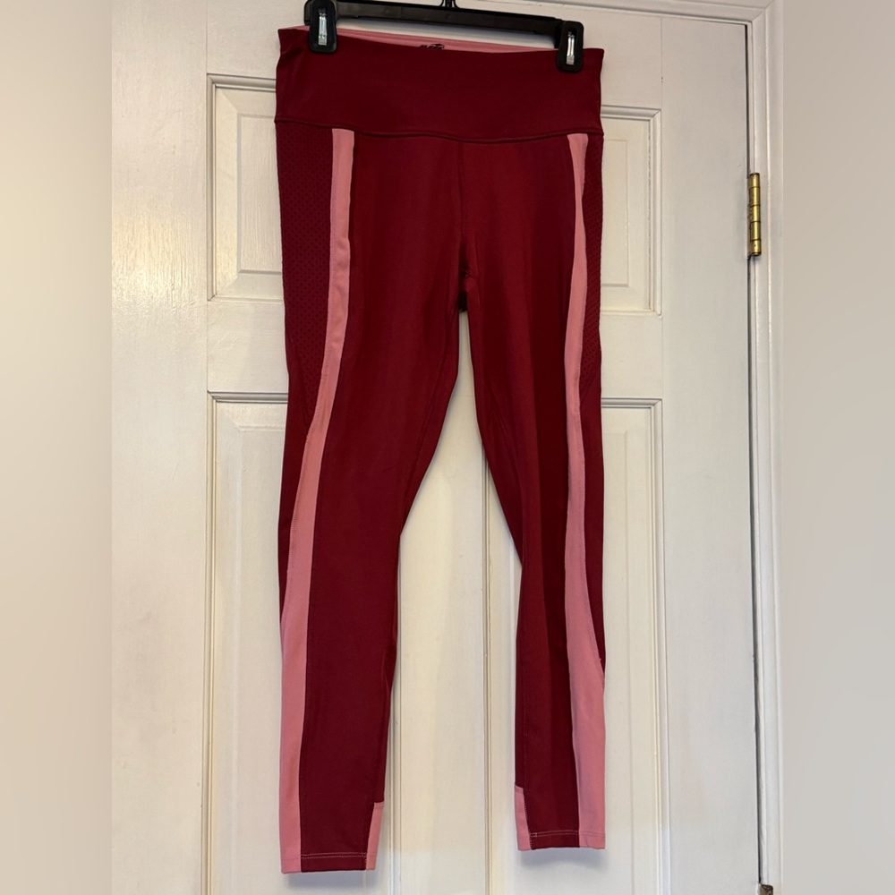 Avia Women's Redβ and Pink Leggings